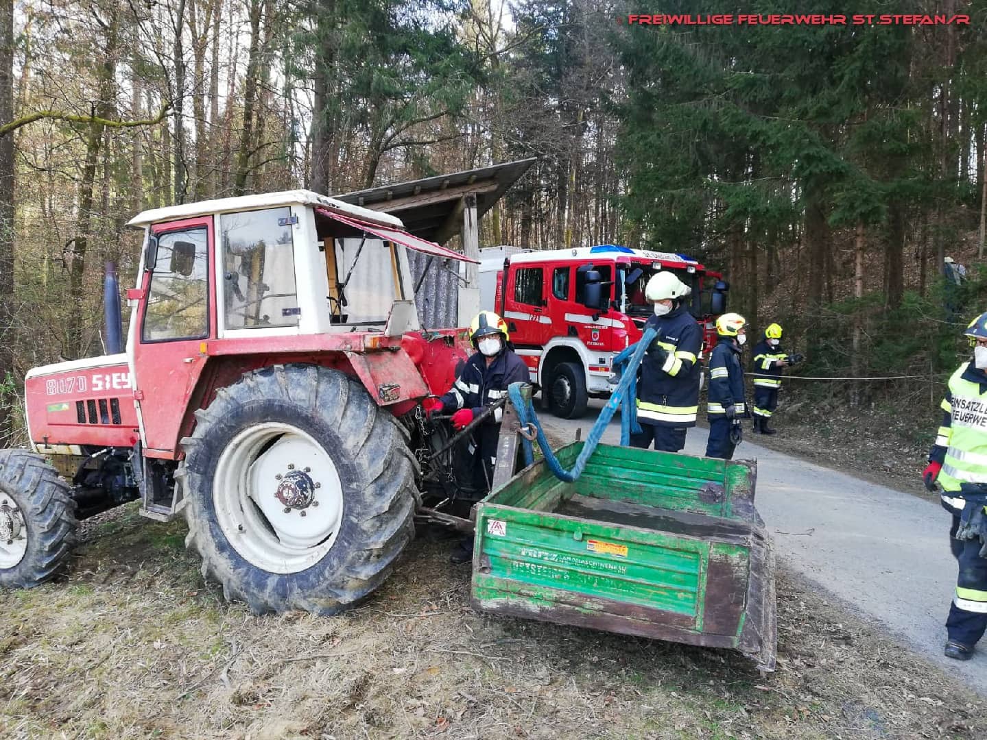 BFV Feldbach: Traktorbergung in Steinberg