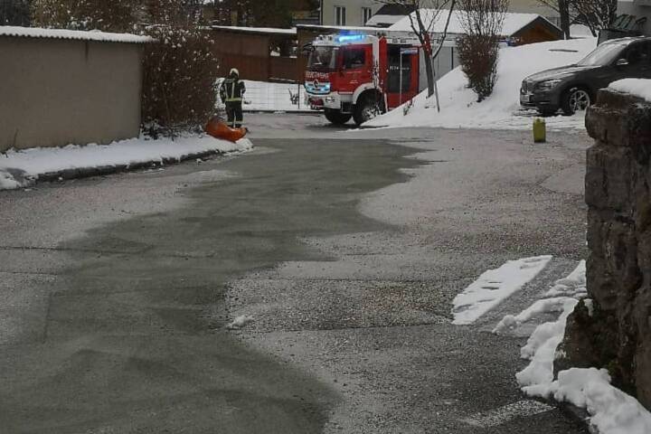 HFW Bad Ischl: Stadtgebiet durch Ölspur verschmutzt