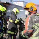 Polizei und Feuerwehr löschten Müllbehälterbrand