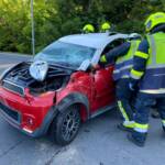 Verkehrsunfall mit Fahrzeugüberschlag