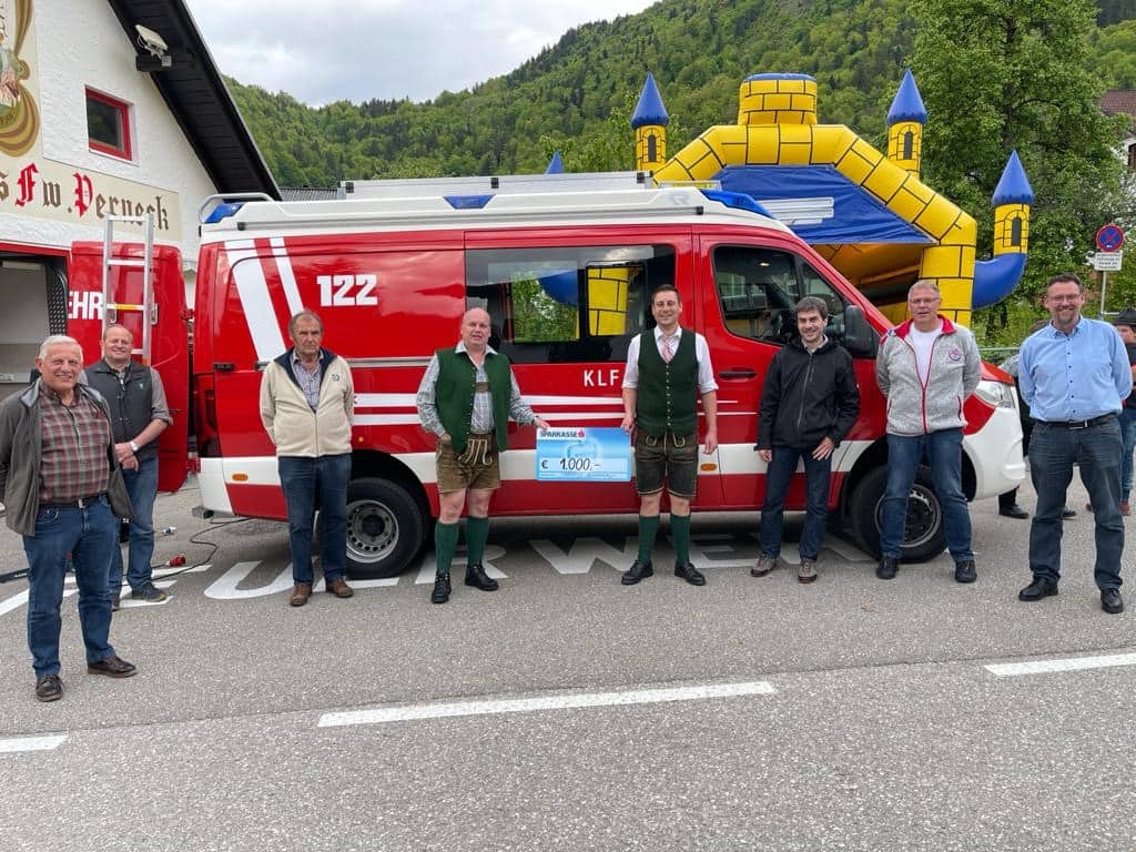 HFW Bad Ischl: Eisschützen unterstützen FW Perneck