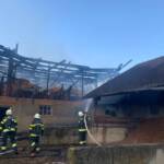 Wirtschaftsgebäude in Rinkenberg in Vollbrand