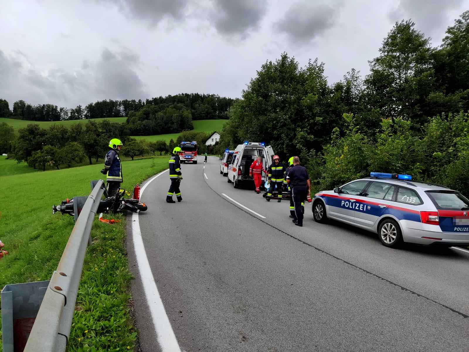 FF Krumbach: Motorradbergung Hochneukirchenstraße