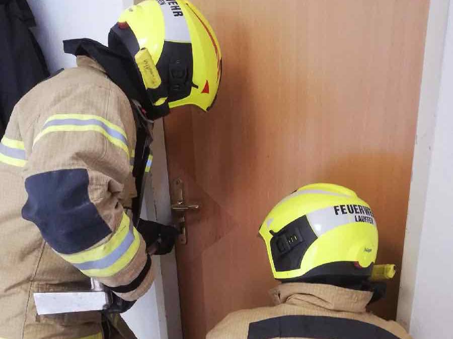 HFW Bad Ischl: Türöffnung nach Unfallverdacht