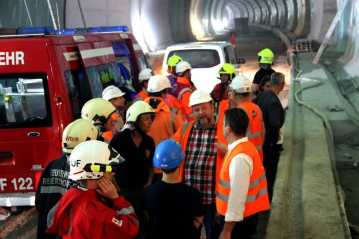 BFK Jennersdorf: 3. Nationalratspräsident besucht Tunnel S7