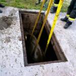 Kuh in Jauchengrube gefallen