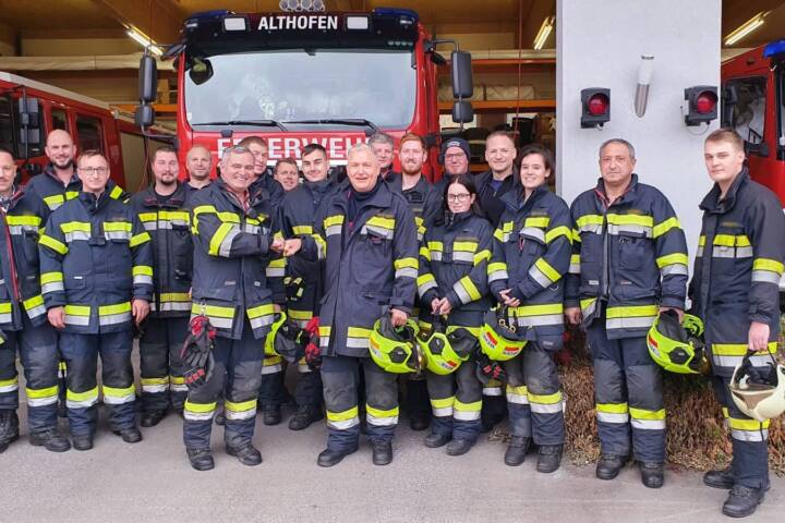 FF Althofen: Feuerwehrarzt Dr. Michael Obmann feiert 50er