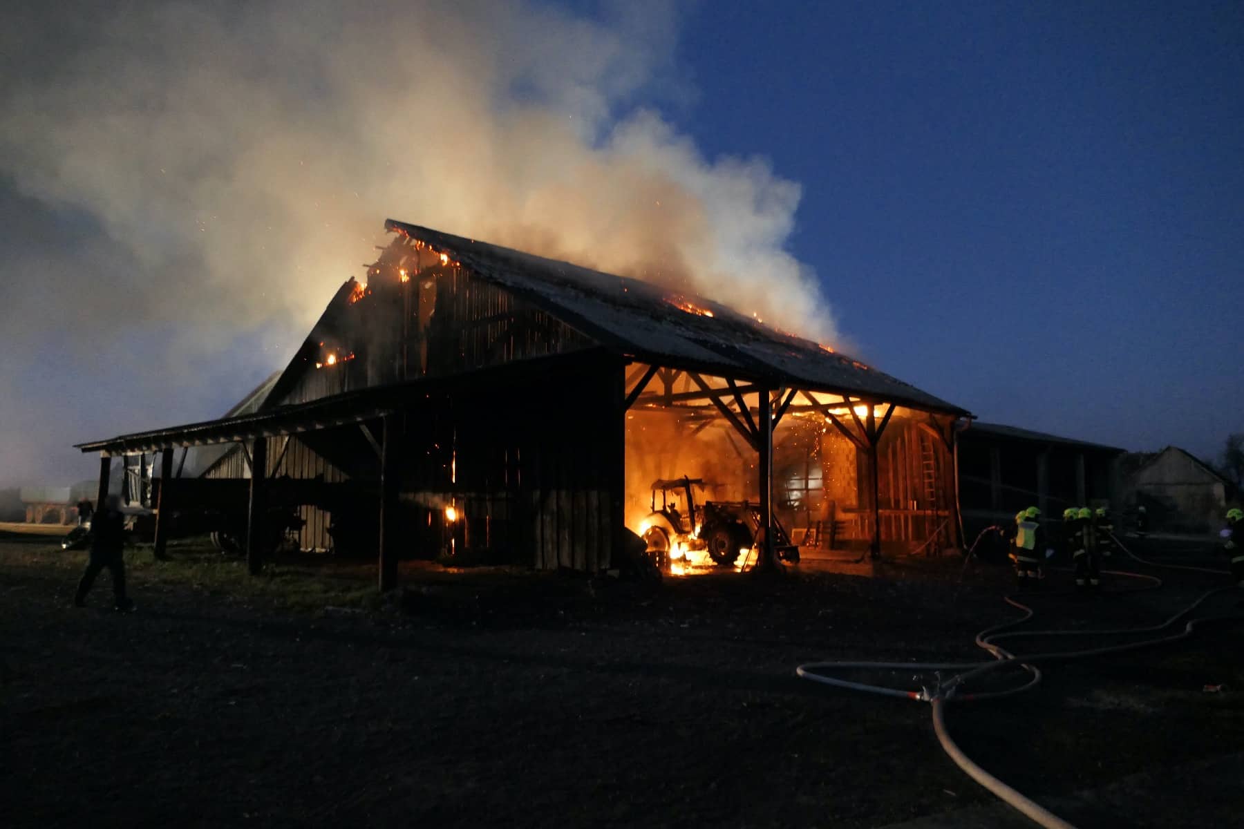FF Albrechts: Schuppenbrand in Albrechts