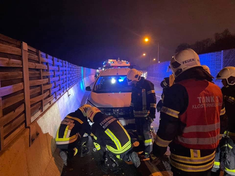 FF Klosterneuburg: Verkehrsunfall auf der B14 Umfahrung