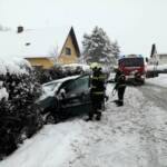 Fahrzeugbergungen wegen Schneefahrbahn