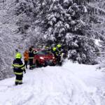 Fahrzeugbergungen wegen Schneefahrbahn
