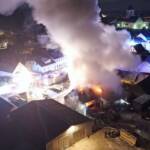 Dachstuhlbrand in Vitis fordert 90 Feuerwehrleute