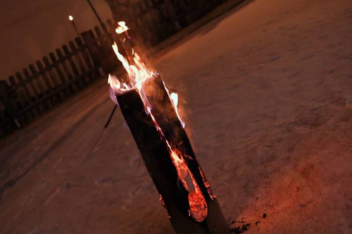 BFV Liezen: Feuerwehrjugend übernahm Friedenslicht in Pürgg