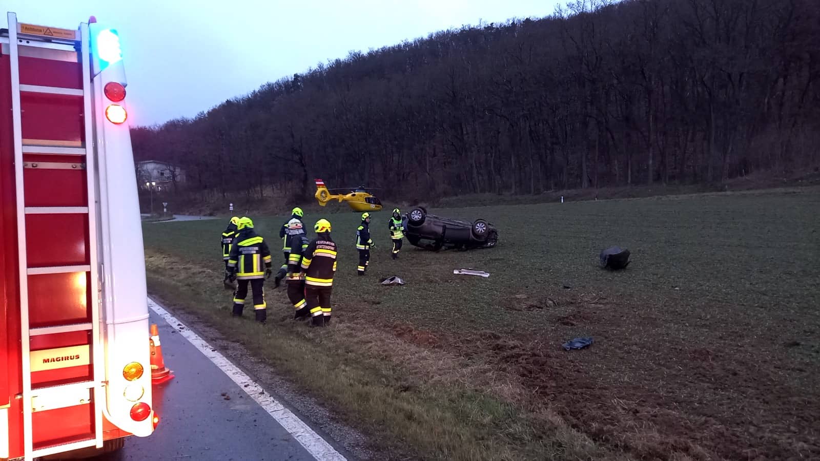 FF Statzendorf: Schwerer Verkehrsunfall am Christtag