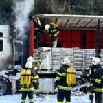 LKW in Vollbrand auf der A10 Tauernautobahn