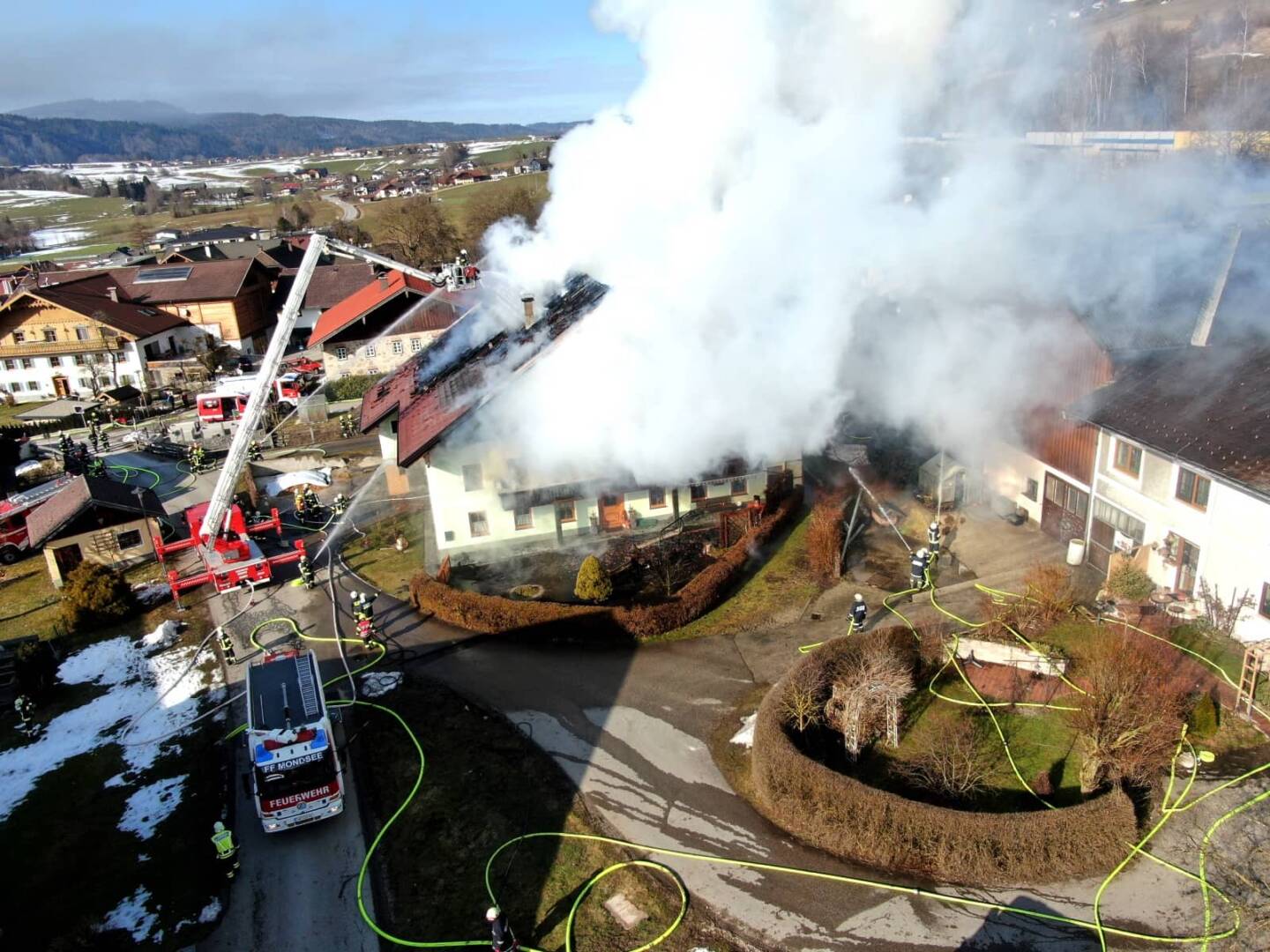 AFK Mondsee: Bauernhaus-Brand in Oberwang