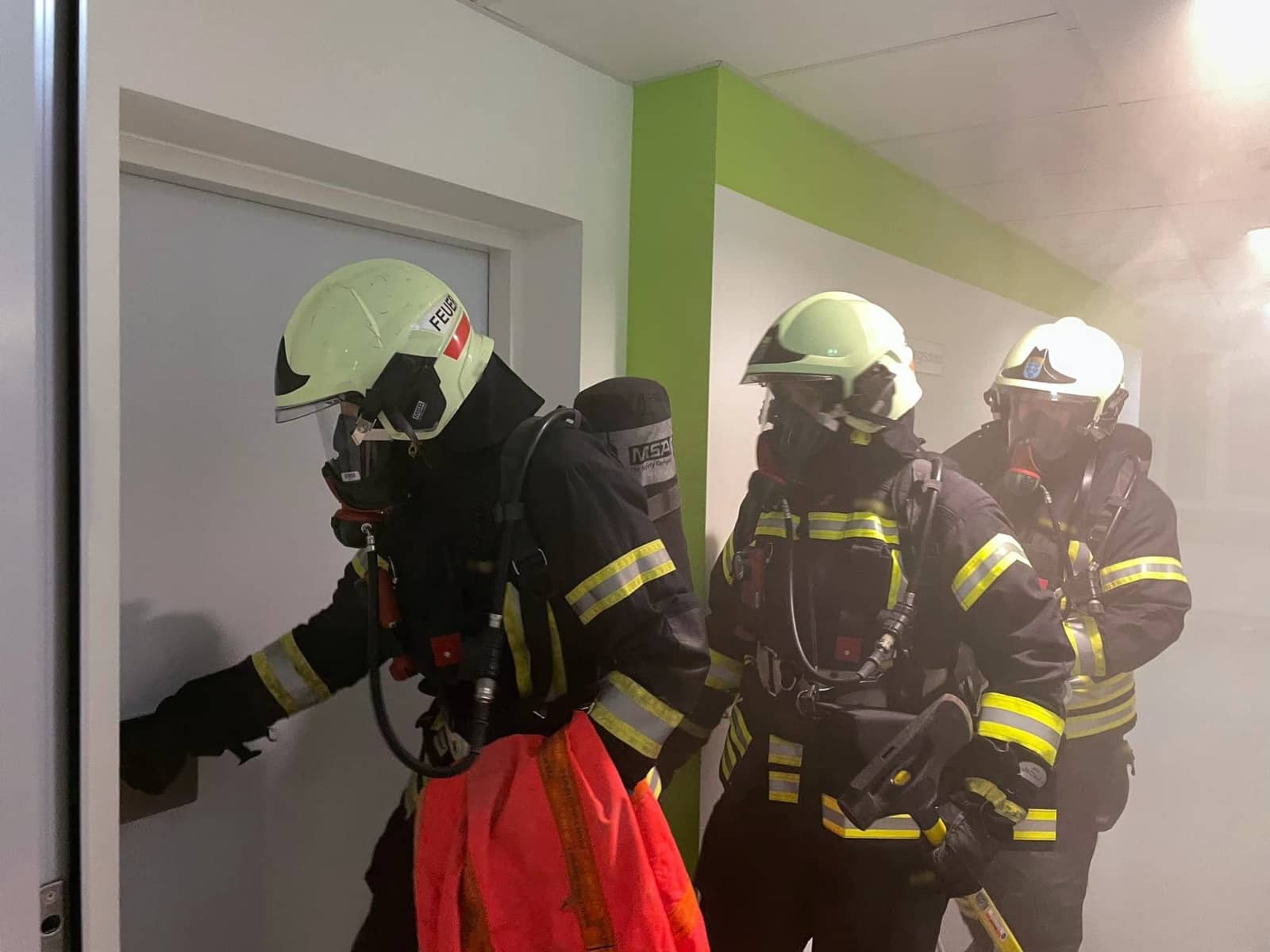 FF Klosterneuburg: Branddienstübung im Studentenwohnheim