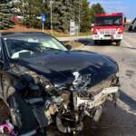 Bezirk Neunkirchen: Verkehrsunfall mit verletzter Person