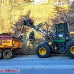 Traktoranhänger verlor Reifen