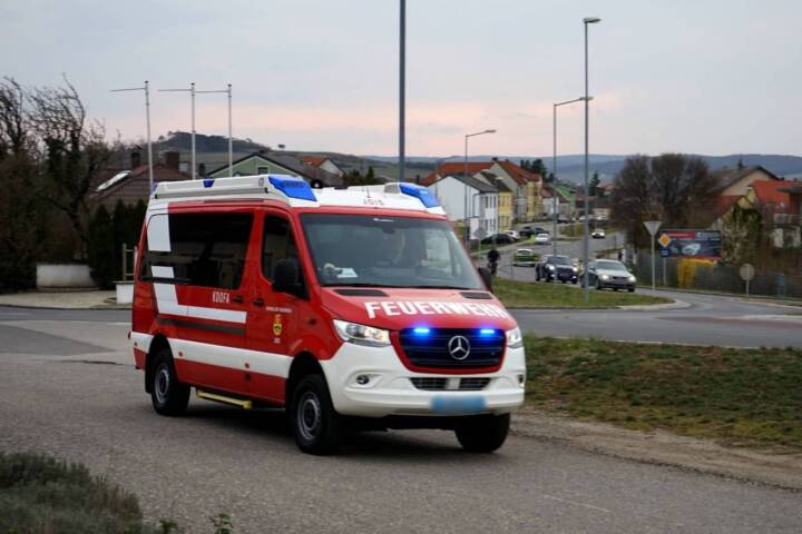 FF Jois: Neues Kommandofahrzeug für die Feuerwehr