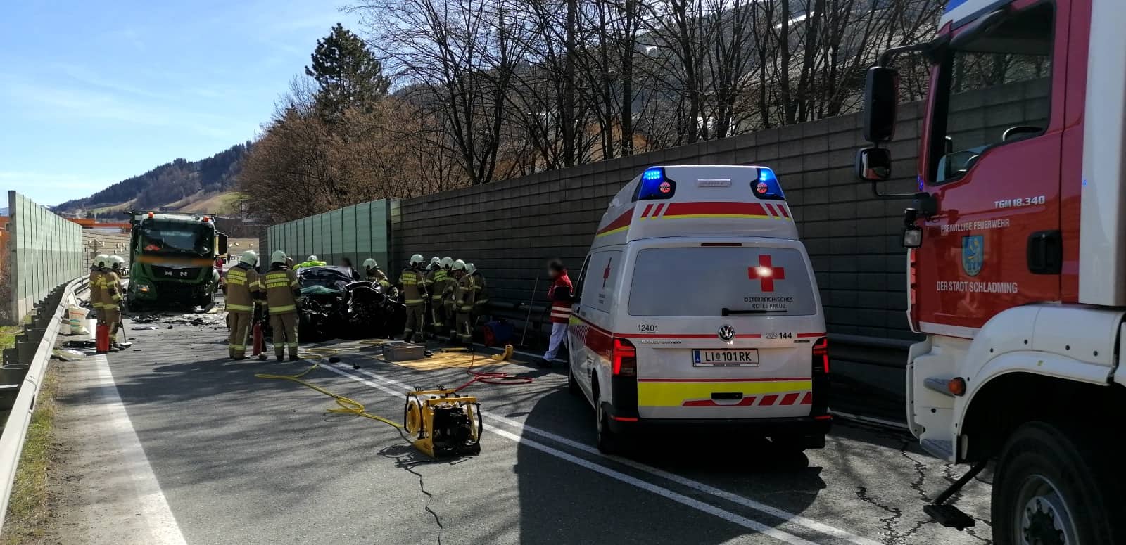 BFV Liezen: Tödliche Frontalkollision auf der B320