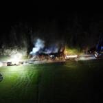 Brand eines Holzlagerplatzes