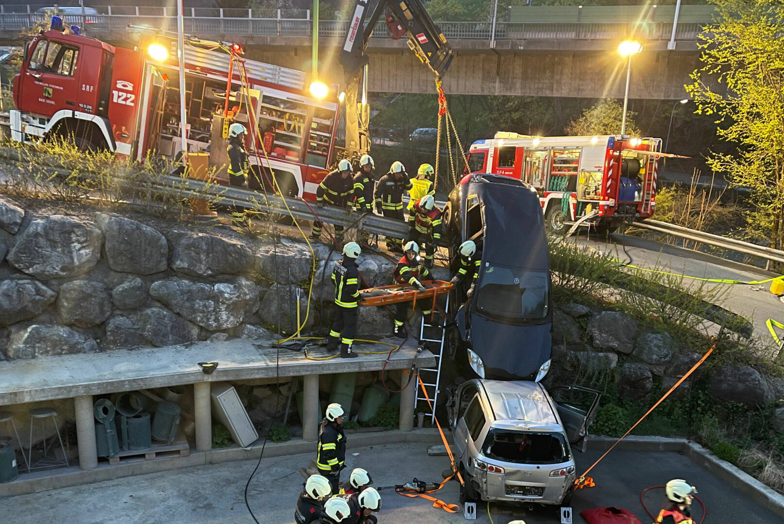 Spektakuläre Übungsaufgabe für die Hauptfeuerwache Bad Ischl