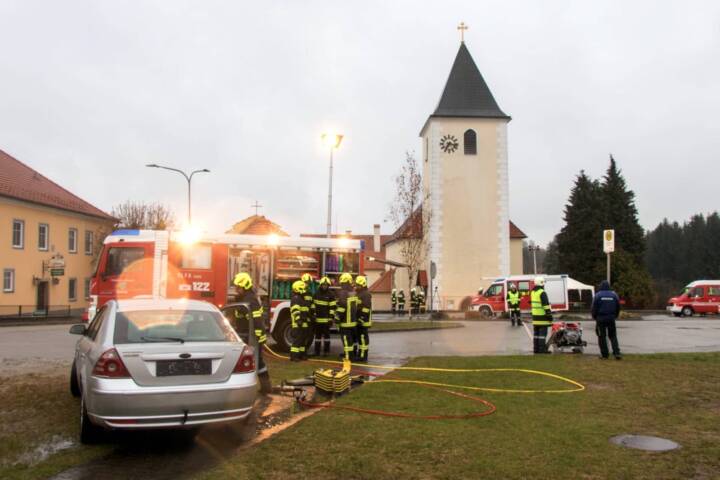 Unterabschnittsübung - Brand in der Kirche von Höhenberg