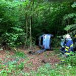 Verkehrsunfall mit eingeklemmter Person