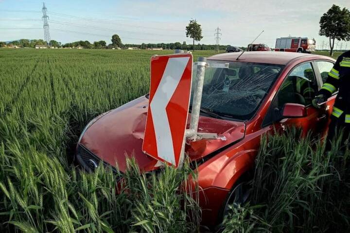 FF Haschendorf: Spektakulärer Verkehrsunfall in Haschendorf