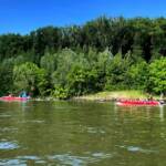 Boot in Notlage auf der Donau