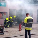 Trafogebäude in Brand