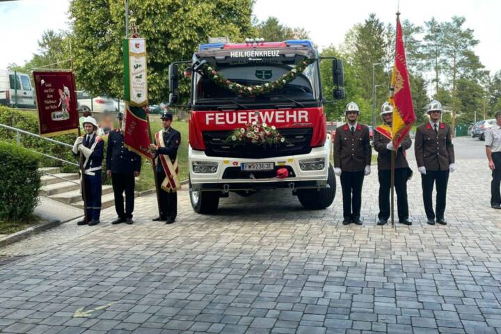 BFKDO Jennersdorf: Neues Einsatzfahrzeug FF Heiligenkreuz