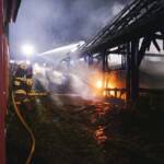 Scheunenbrand in der Nacht von Mittwoch auf Donnerstag in Langegg