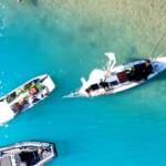 Segelboot brennt mitten am See