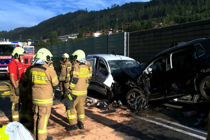 BFV Liezen: Tragischer Verkehrsunfall bei Schladming