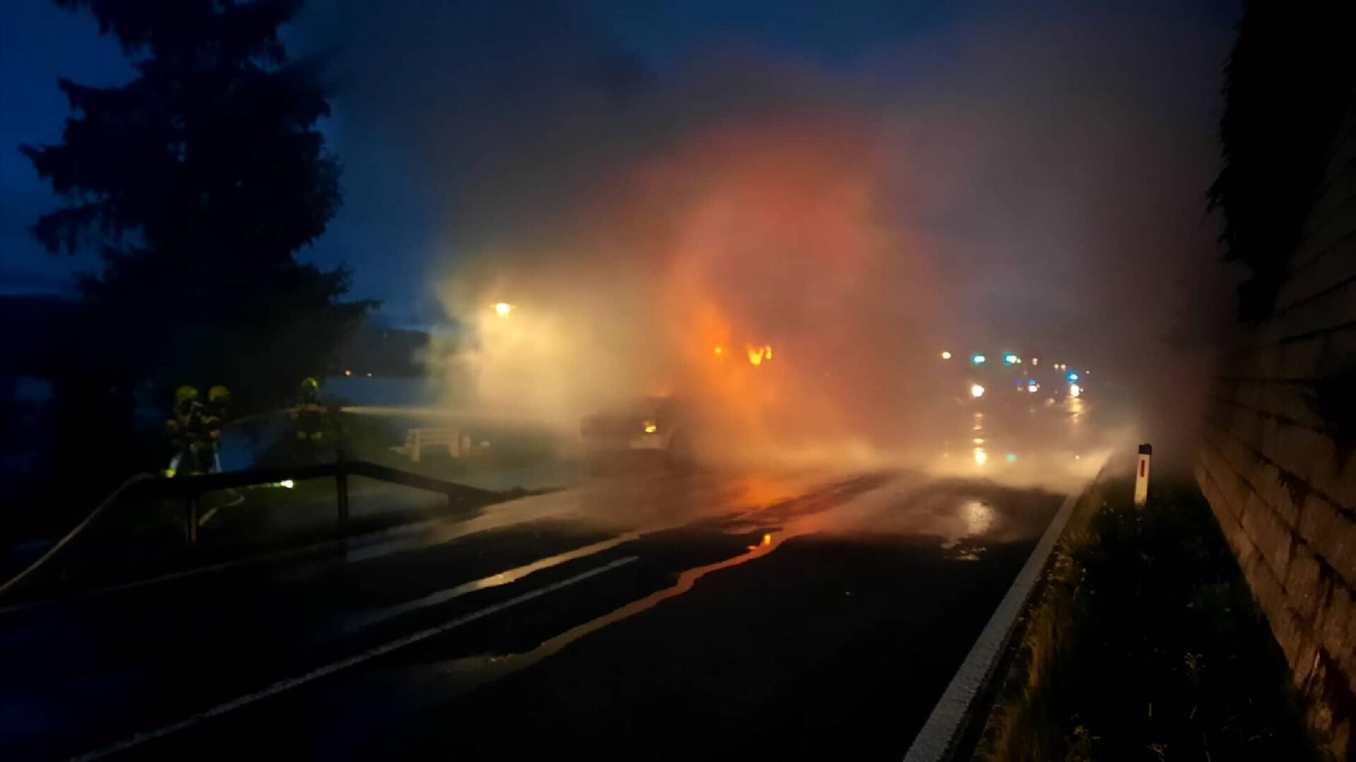 AFK Millstatt-Radenthein: Wohnmobilbrand auf der B98