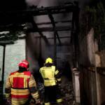 Vollbrand im dicht bebauten Gebiet