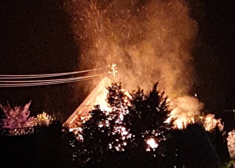 HFW Bad Ischl: Vollbrand im dicht bebauten Gebiet