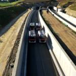 Alle vier Tunnelrüstlöschfahrzeuge angekommen