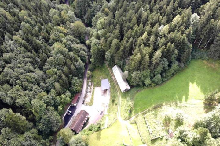 HFW Bad Ischl: Suche nach entlaufenen Schafen mittels Drohne