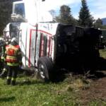 Schwerer Verkehrsunfall mit Lastkraftwagen