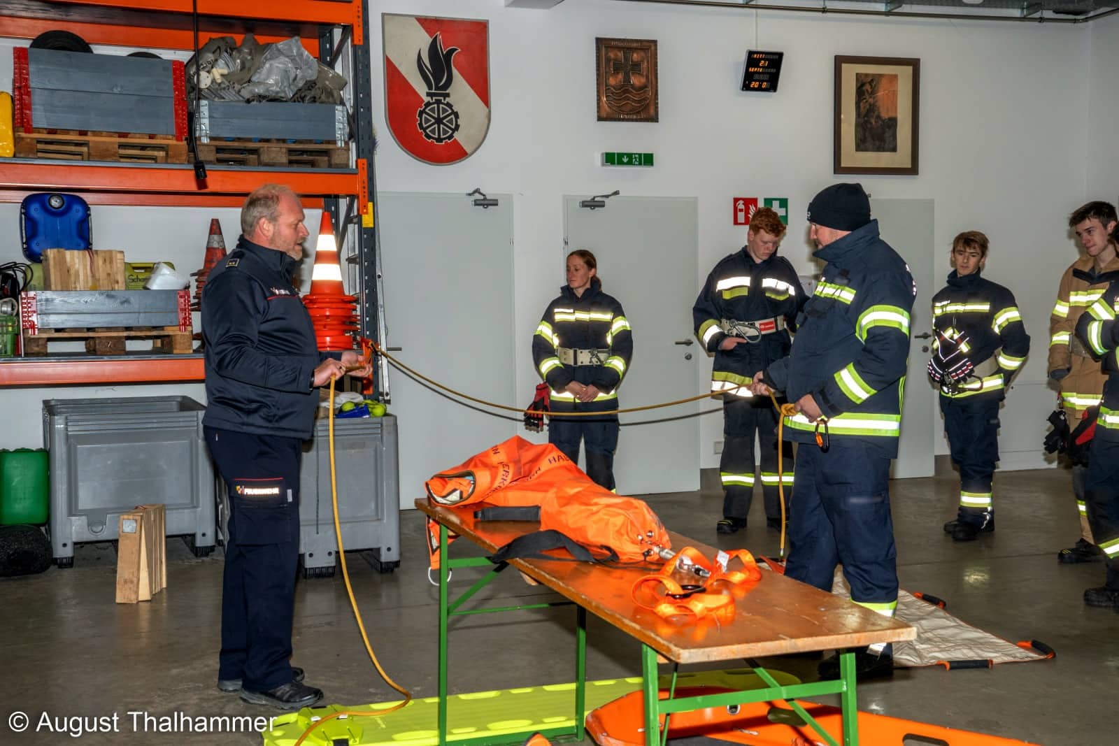 BFK Vöcklabruck: Grundlehrgang der Abschnitte Attersee und Mondsee