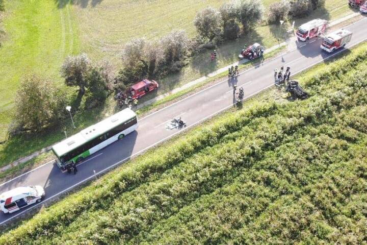 BFV Graz-Umgebung: Schwerer Verkehrsunfall auf der L335