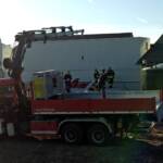 Feuerwehr rettet Arbeiter aus vier Meter tiefen Silo