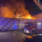 Geschäftsbrand in Wien - Floridsdorf