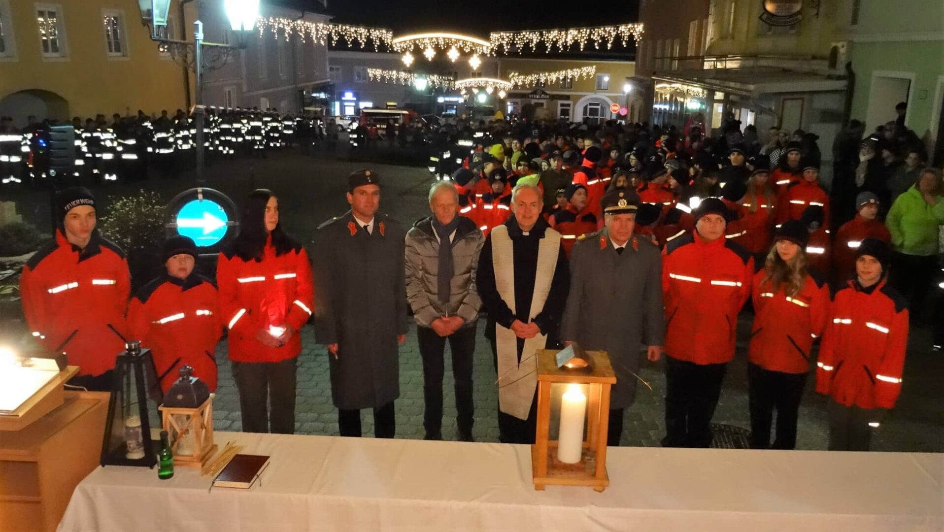 BFV Liezen: Friedenslicht durch Feuerwehrjugend übernommen