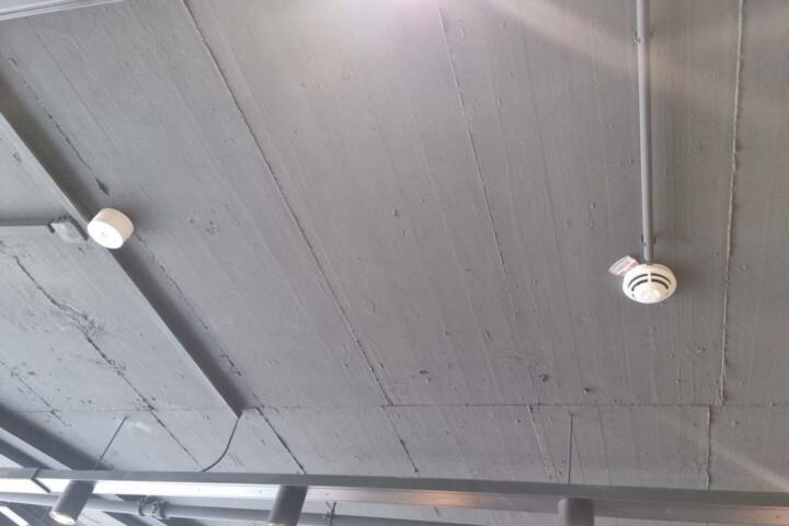 HFW Bad Ischl: Erneuter Brandmeldealarm in Einkaufszentrum