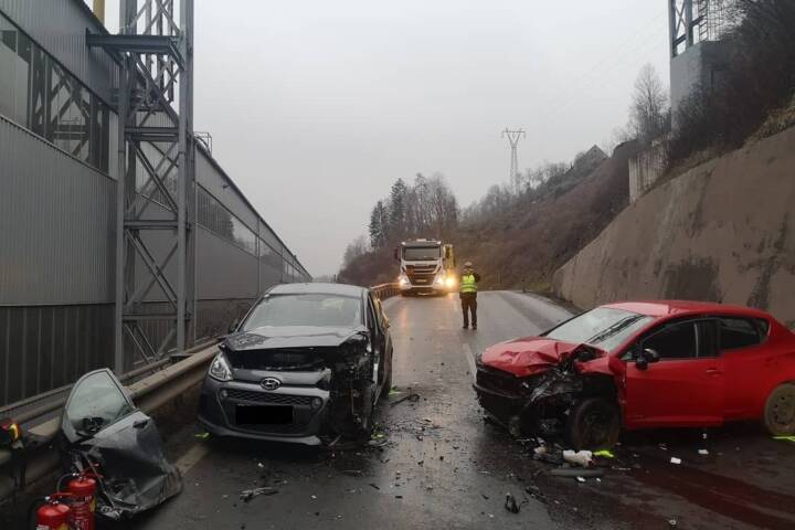 FF Leoben-Stadt: Verkehrsunfall auf der B115A