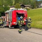 Drei Gruppen legen Branddienstleistungsprüfung erfolgreich ab